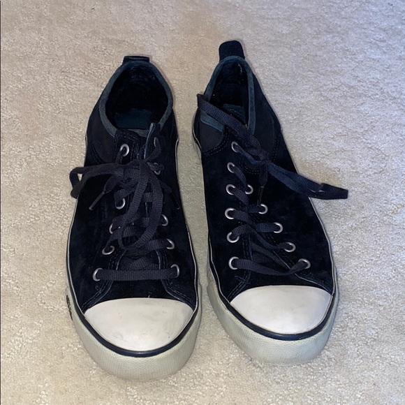 ugg converse sneakers